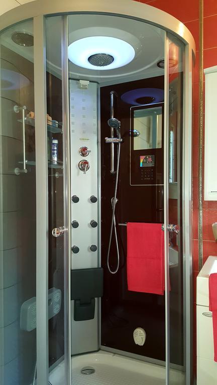 Apartment Andric 2 トレビニエ エクステリア 写真